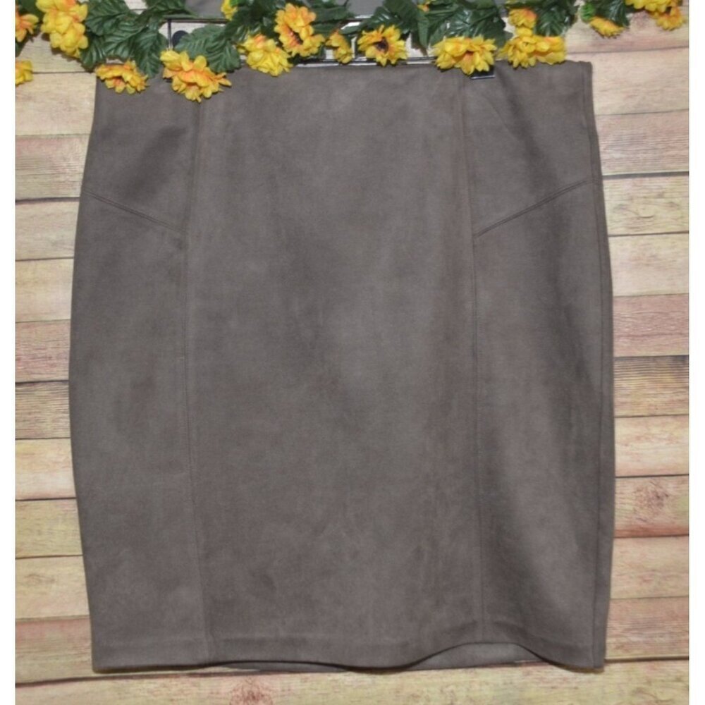 Marc New York Andrew Marc Skirt Pencil Faux Leather Suede Brown Size XL Career